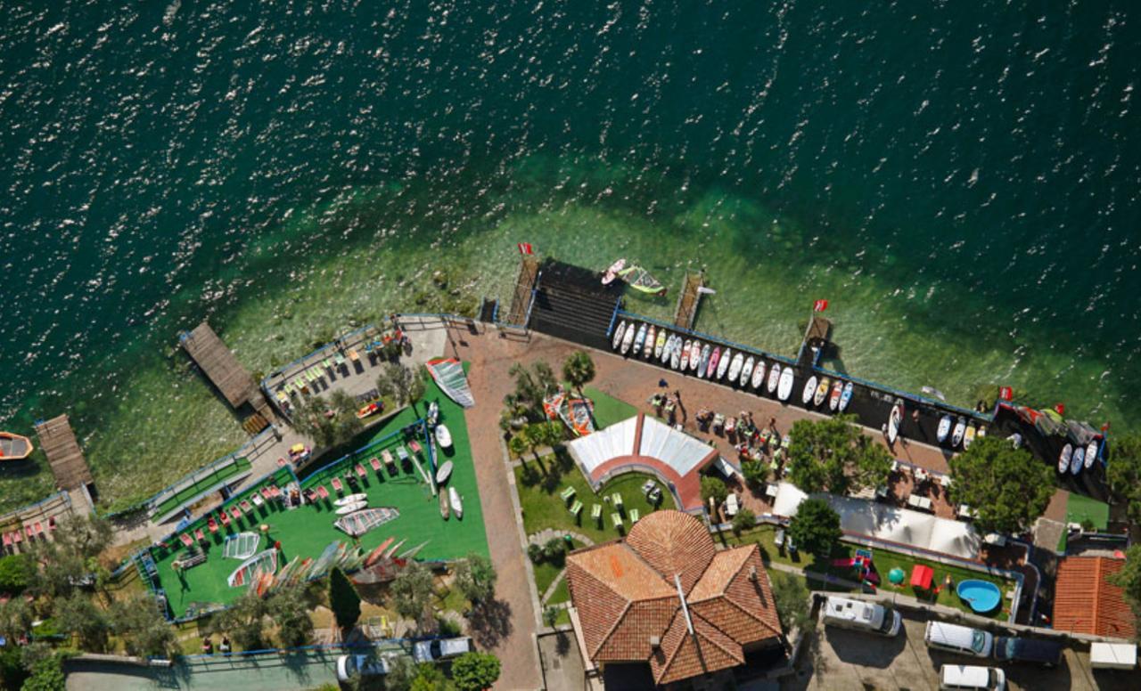 Surf Pier - Montagnoli Group Otel 3*